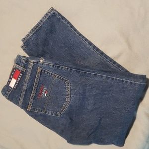 Jeans mens Tommy Hilfiger semi baggy 30-32 like new